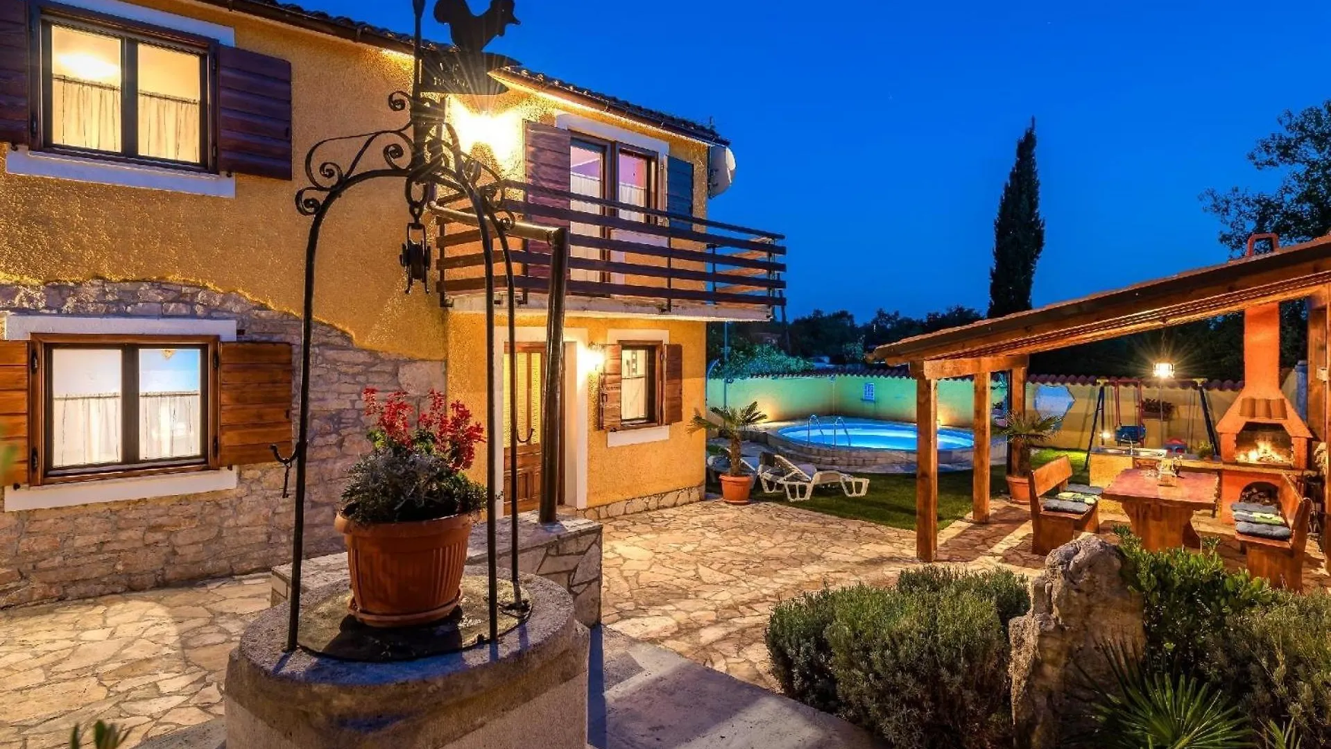 Ferienhaus Mit Privatpool Fuer 5 Personen Ca 60 Qm In Mali Vareski, Istrien Suedkueste Von Istrien 0*,